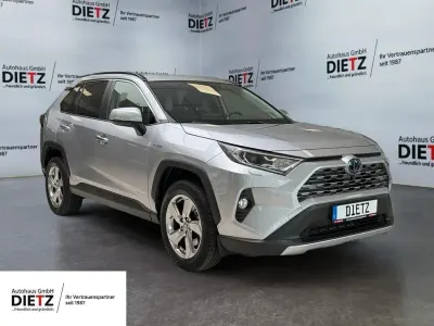 Gebraucht Toyota RAV4 Hybrid Lounge 218 PS (160 kW) 2020 Silber SUV