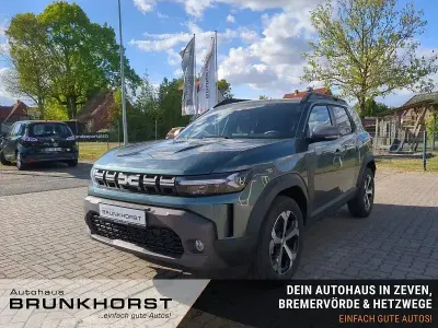 Neu Dacia Duster Extreme 158 PS (116 kW) 2026 Zedergrün SUV