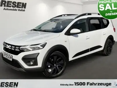 Neu Dacia Jogger Expression 141 PS (103 kW) 2025 Weiß Van / Kleinbus
