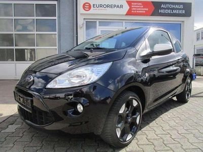 Gebraucht Ford Ka Titanium 69 PS (50 kW) 2015 Midnightschwarz metallic Kleinwagen