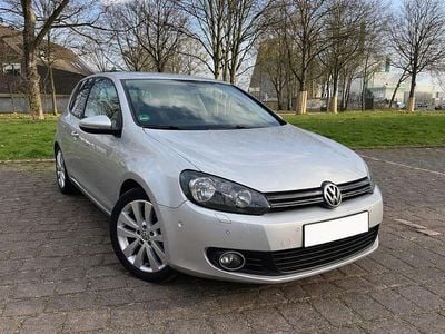 Gebraucht VW Golf VI Comfortline 122 PS (89 kW) 2010 Silber Kleinwagen