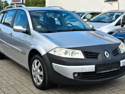 Gebraucht Renault Mégane Authentique 111 PS (81 kW) 2006 Grau Limousine