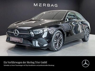 Gebraucht Mercedes A200 163 PS (119 kW) 2026 Schwarz Limousine