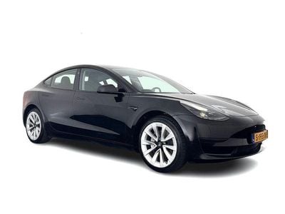 Begagnad Tesla Model 3 Standard Range 208 kW (283 HK) 2023 Svart Sedan