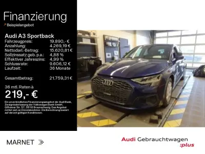 Używany Audi A3 Ambiente 116 KM (85 kW) 2023 Niebieski Sedan/Limuzyna