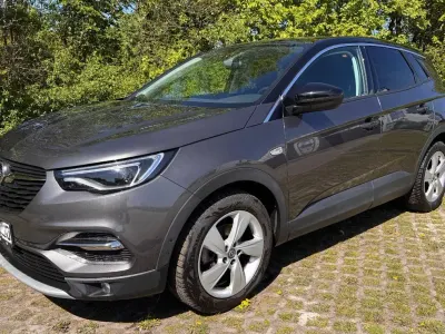 Second-hand Opel Grandland X Innovation 131 CP (96 kW) 2019 Gri SUV