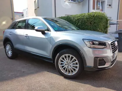 Gebraucht Audi Q2 Design 116 PS (85 kW) 2019 Silber SUV
