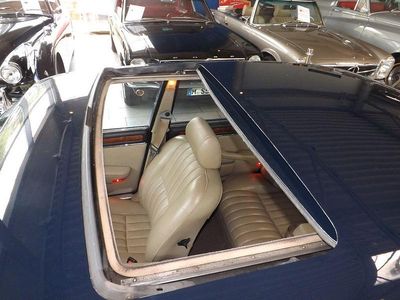 Blau Gebraucht 1990 Jaguar XJ12 S Limousine | 11.850 €