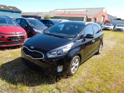 Gebraucht Kia Carens 135 PS (99 kW) 2016 Schwarz Van / Kleinbus