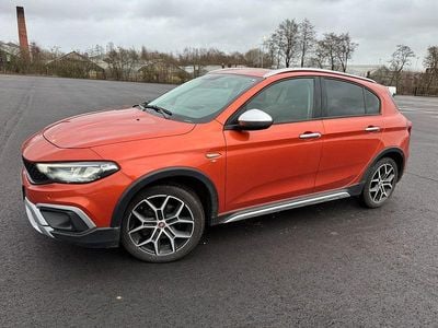 Orange Gebraucht 2021 Fiat Tipo Cross SUV | 11.400 € (Superpreis)