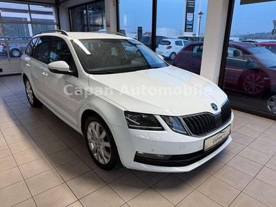 Weiß Gebraucht 2018 Skoda Octavia Clever Kombi | 11.700 € (Guter Preis)