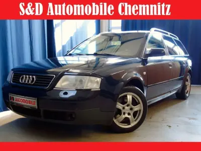 Używany Audi A6 S-Line 165 KM (121 kW) 1999 Niebieski Kombi