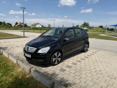 Gebraucht Mercedes B170 116 PS (85 kW) 2006 Schwarz Van / Kleinbus