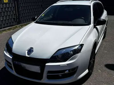 Gebraucht Renault Laguna GrandTour Initiale Paris 110 PS (80 kW) 2013 Weiß Kombi