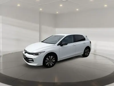 Gebraucht VW Golf VIII Goal 116 PS (85 kW) 2025 Pure white Limousine