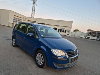 Blau Gebraucht 2009 VW Touran Conceptline Van / Kleinbus | 4.400 € (Fairer Preis)