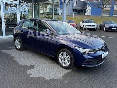 Gebraucht VW Golf VIII Life 110 PS (80 kW) 2021 Blau Limousine