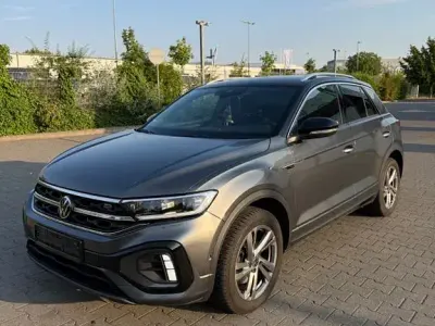 Gebraucht VW T-Roc R-line 150 PS (110 kW) 2024 Grau SUV