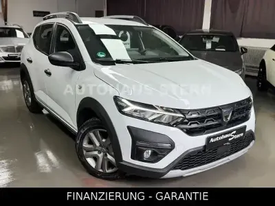 Gebraucht Dacia Sandero Stepway 183 PS (134 kW) 2022 Weiß SUV