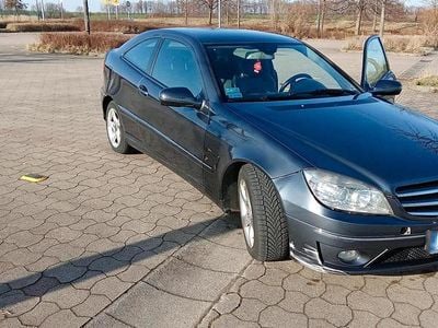 Second-hand Mercedes CLC220 150 CP (110 kW) 2009 Albastru Hatchback