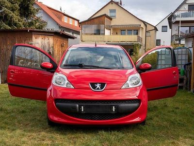 Gebraucht Peugeot 107 68 PS (50 kW) 2008 Rot Kleinwagen