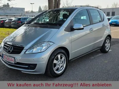 Gebraucht Mercedes A160 95 PS (69 kW) 2009 Silber Van / Kleinbus