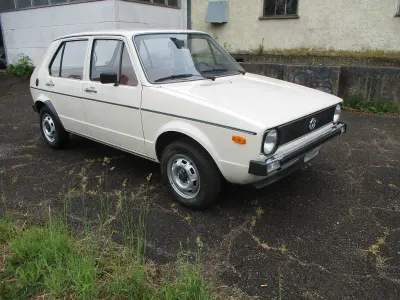 Gebraucht VW Golf I 50 PS (36 kW) 1976 Weiß Kleinwagen