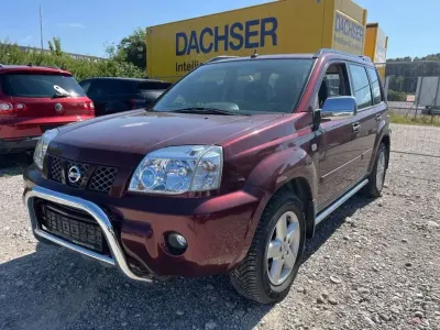 Gebraucht Nissan X-Trail Comfort 136 PS (100 kW) 2004 Rot SUV