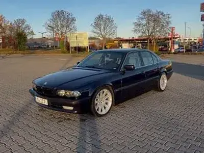 Gebraucht BMW 735 Basis 238 PS (175 kW) 1999 Blau Limousine