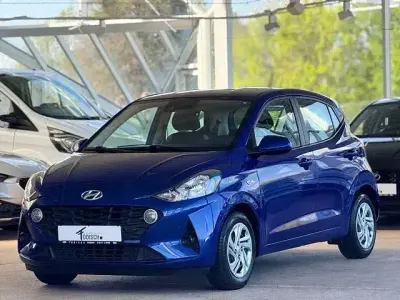 Gebraucht Hyundai i10 Select 67 PS (49 kW) 2023 Blau Kleinwagen