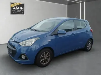 Gebraucht Hyundai i10 YES! Silver 87 PS (63 kW) 2015 Andere Kleinwagen