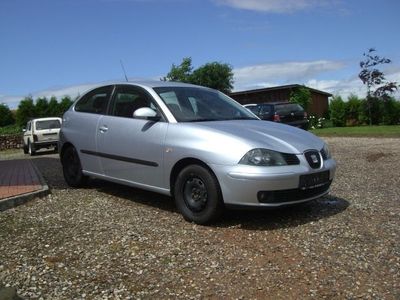Gebraucht Seat Ibiza Comfort 75 PS (55 kW) 2007 Silber metallic Kleinwagen