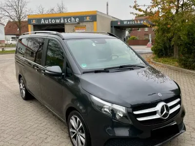 Gebraucht Mercedes V250 190 PS (139 kW) 2019 Grau Van / Kleinbus