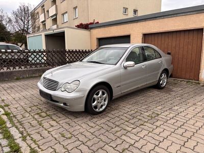 Mercedes C180