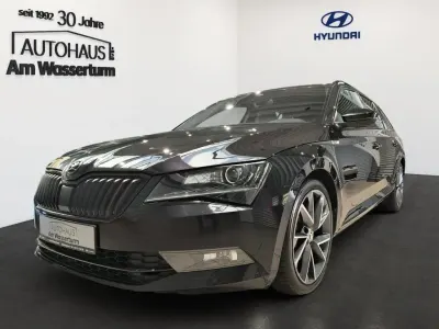Gebraucht Skoda Superb SportLine 190 PS (139 kW) 2019 Schwarzmagic perleffekt Kombi