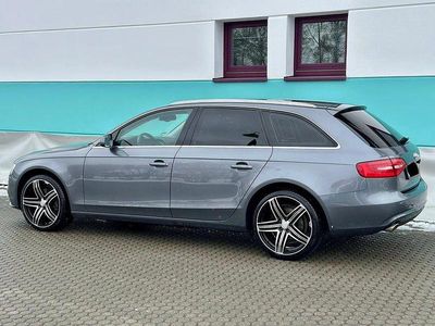 Grau Gebraucht 2013 Audi A4 Ambition Kombi | 7.750 € (Guter Preis)