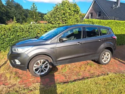 Gebraucht Ford Kuga Cool & Connect 150 PS (110 kW) 2017 Grau SUV