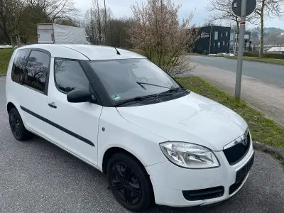 Second-hand Skoda Roomster 69 CP (50 kW) 2008 Alb Monovolum