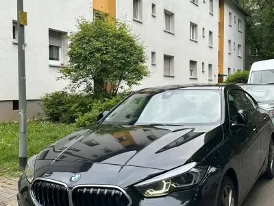 Gebraucht BMW 220 Gran Coupé Sport Line 190 PS (139 kW) 2023 Schwarz Coupé