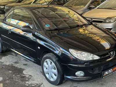 Gebraucht Peugeot 206 CC Platinum 136 PS (100 kW) 2004 Schwarz Cabrio