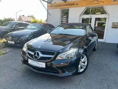 Gebraucht Mercedes E220 170 PS (125 kW) 2015 Schwarz Cabrio