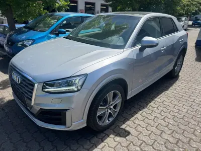 Gebraucht Audi Q2 S-Line 190 PS (139 kW) 2019 Silber SUV