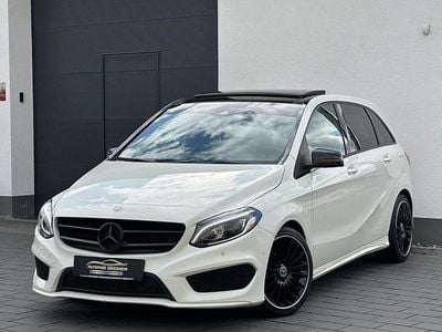 Gebraucht Mercedes B180 AMG 122 PS (89 kW) 2016 Calcitweiss/zirrusweiss Van / Kleinbus