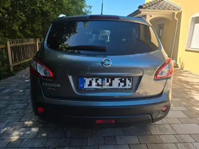 Używany Nissan Qashqai 117 KM (86 kW) 2011 Szary SUV