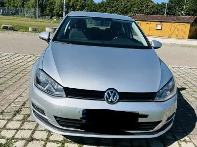 Gebraucht VW Golf VII Comfortline 86 PS (63 kW) 2013 Silber Limousine