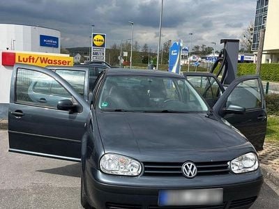 Usata VW Golf III Trendline 75 CV (55 kW) 1999 Blu Berlina