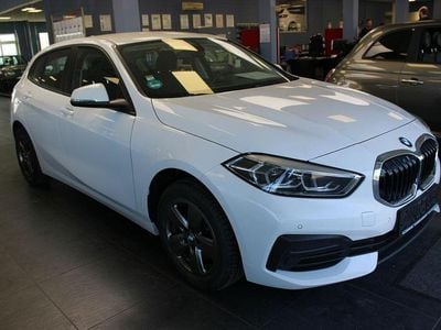 Gebraucht BMW 118 Advantage 136 PS (100 kW) 2023 Alpinweiß uni Kleinwagen