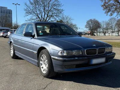 Gebraucht BMW 728 Sport Line 193 PS (141 kW) 2000 Blau Limousine