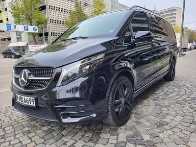 Gebraucht Mercedes V300 Avantgarde Edition 237 PS (174 kW) 2023 Schwarz Van / Kleinbus