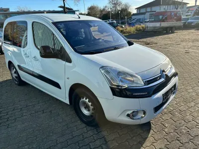 Gebraucht Citroën e-Berlingo SELECTION 92 PS (67 kW) 2013 Weiß Kombi